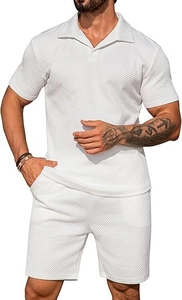 Weißes Herren Strick Set mit Polo und Shorts aus strukturiertem Jacquard für den Sommer