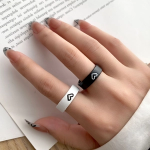 Alloy Heart Butterfly Romantic Matching Rings For Men Women Minimalist Ins Style Matte Black White Jewelry Gift