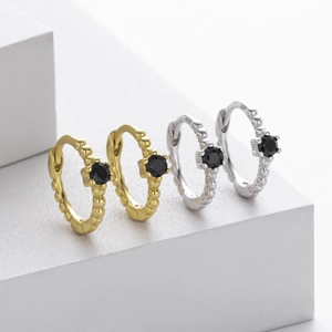 Minimalist S925 silver hoop earrings with black round zirconia in gold and silver finish