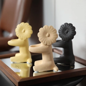Nordic Abstract Lion Ceramic Figurine Creative Animal Sculpture Modern Desktop Ornament Home Decor Art Statue