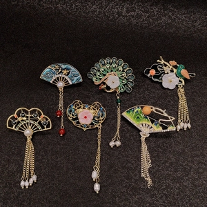 Exquisite retro Chinese style brooches with pearls and floral enamel details
