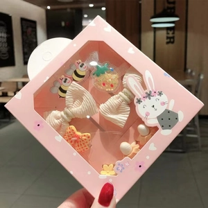 Rosa Geschenkbox-Set für Mädchen mit Stoffschleifen und Cartoon-Bienen-Haarschmuck