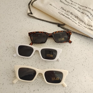 Three pairs of stylish rectangle frame sunglasses for kids with UV400 protection lens