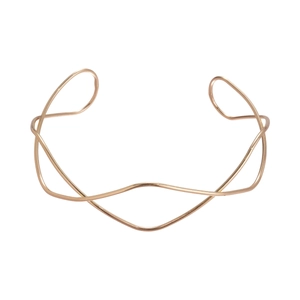 Minimalist gold wavy geometric choker necklace with crossover metal wire design