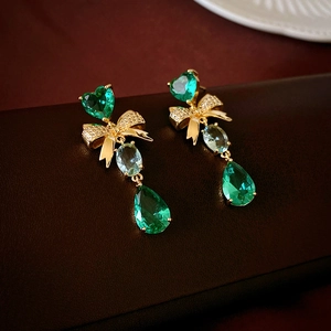 Boucles D'oreilles Vintage Coeur Goutte D'eau Vert Émeraude Cuivre Zircon Noeud Avec Tige En Argent Sterling 925 Femmes