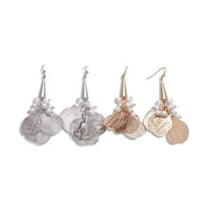 Elegant water drop petal tassel earrings with pearls in gold and silver finish