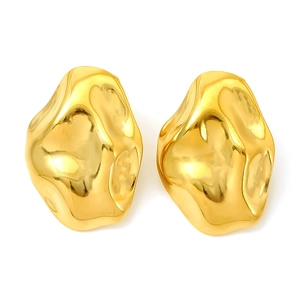 Boucles d'oreilles minimalistes en acier inoxydable doré avec design métal liquide
