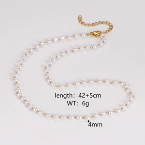 Detail view of pearl necklace showing 42+5cm length and 4mm size specifications