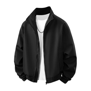 Schwarze winddichte Herrenjacke mit Stehkragen und modischem Metallreißverschluss