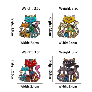 Lot de 4 broches chat en émail coloré avec motifs floraux, hauteur de 2,8 cm