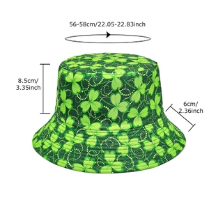 Grüner St. Patrick's Day Anglerhut mit Kleeblatt-Muster und Größenangaben