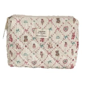 Quilted floral makeup bag with cute cartoon prints and large capacity storage