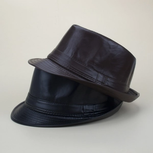 Klassische Jazz-Fedora-Hüte aus PU-Leder in Schwarz und Dunkelbraun mit glattem Finish