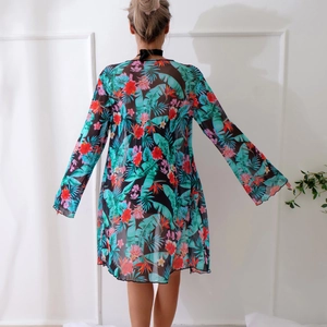 Damen Chiffon Strandkleid mit tropischem Blumendruck und weiten Trompetenärmeln