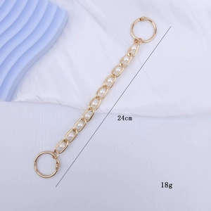 Acrylic bead and gold chain shoe decoration with pearls and spring buckles for clogs