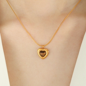 Tiger eye heart pendant necklace with gold snake chain for women stylish jewelry set