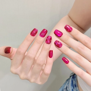 Short square magenta cat-eye press-on nails with sparkling glitter for women