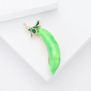Creative alloy enamel green chili pea pod brooch pin with gold metal finish