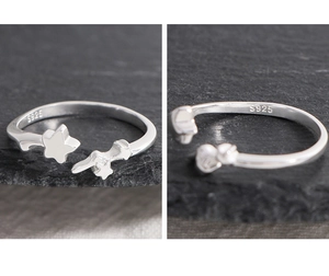 Detailed close-up of S925 sterling silver star ring with engraved hallmark on inner band