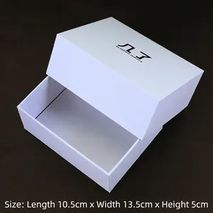 White rectangle jewelry gift box with dimensions 10.5x13.5x5cm for necklaces and rings