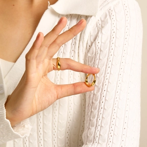 Minimalist irregular wave gold plated rings in polished liquid metal style for women