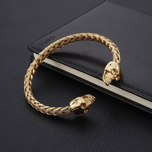 Vintage gold wolf head woven stainless steel bracelet with skull ends for men
