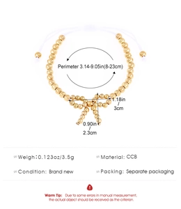 Details des verstellbaren Goldperlen-Armbands mit Schleifenakzent und Maßangaben