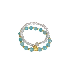 2-piece vintage bead bracelet set with imitation pearls and blue flower pendant