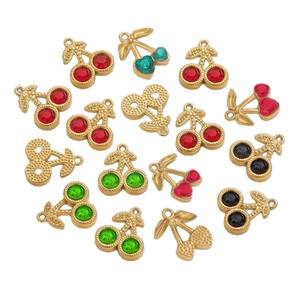 Pendentifs cerise en alliage doré avec strass colorés pour la création de bijoux DIY