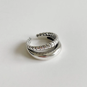 Minimalist double layer S925 silver twisted ring with an adjustable open band design