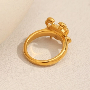 Fashionable 18K gold plated stainless steel crab ring with creative animal design