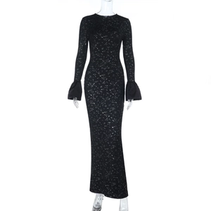 Robe de soirée noire à manches longues scintillante avec paillettes et poignets évasés