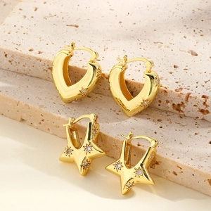 Hollow Heart Star Earrings Copper Zircon 18K Gold Plated V Shaped Huggie Hoops For Women Fashion Jewelry