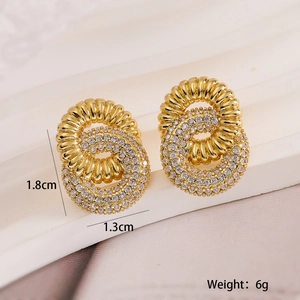 Detail view of 18k gold plated geometric hoop earrings with zircon pavé and dimensions