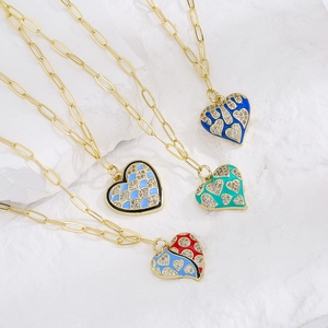 Vintage Heart Pendant Necklace 18K Gold Plated Copper Enamel Zircon Inlay INS Style Jewelry For Women