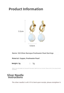 Détails et dimensions de 3,1cm des boucles d'oreilles nœud doré et perle baroque