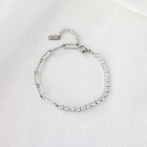 Bracelet En Acier Inoxydable Et Zircone Demi Chaîne Trombone Et Tennis Pour Femme Couleur Argent Réglable Style Ins