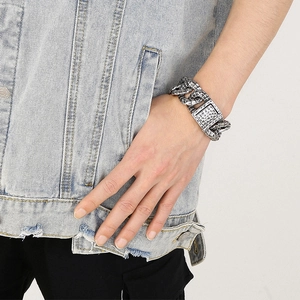 Vintage oxidized silver snake-style stainless steel chain bracelet for men with heavy links
