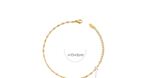 Detail of gold-plated stainless steel leaf chain with lobster clasp and extension