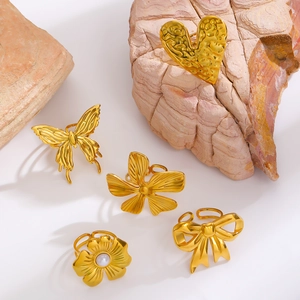 Five-piece gold stainless steel adjustable ring set with flower heart and butterfly motifs