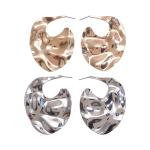 Boucles d'oreilles créoles irrégulières martelées en or et argent pour femmes