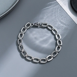 Top-down view of a premium silver stainless steel O-chain bracelet with heavy metal links