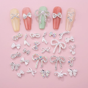 Alloy Bowknot Nail Art Decorations With Rhinestone And Faux Artificial Pearl For DIY Manicure Accessories Luxury Sweet Style