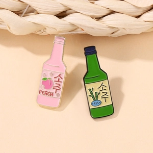 Lot de pin's émaillés en forme de bouteilles de Soju coréen pour sacs et vêtements