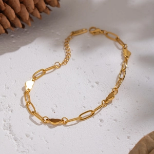 Minimalist 18K gold plated paperclip chain bracelet with heart pendants for women