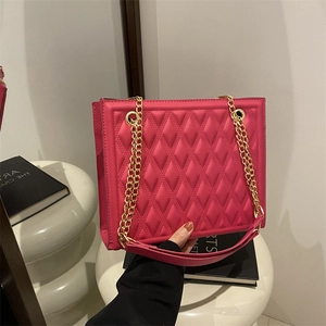 Women Quilted Shoulder Bag PU Leather Diamond Lattice Gold Chain Strap Large Capacity Trendy Fashion Tote Handbag