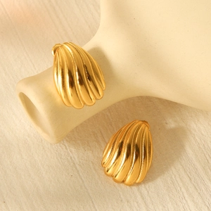 Shell Textured Striped Stud Earrings 18K Gold Plated Stainless Steel French Retro Geometric Minimalist Jewelry For Women