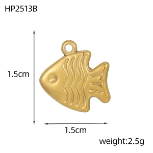 Detailed close-up of a 1.5cm golden fish pendant showing textured scales and 2.5g weight