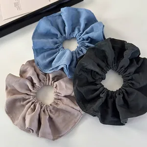 Oversized Fabric Scrunchies Solid Color Pleated Hair Ties Minimalist Elastic Hair Bands Fashionable Hair Accessories