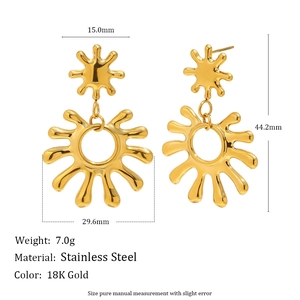 Boucles d'oreilles pendantes soleil en acier inoxydable plaqué or 18 carats